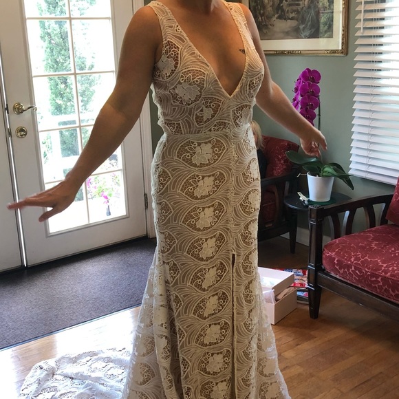 Sarah Seven Lolita Wedding Gown - Picture 2 of 7